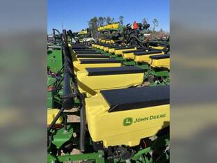 2025 John Deere 1725