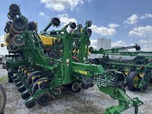 2025 John Deere 1795