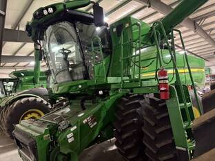 2024 John Deere S780