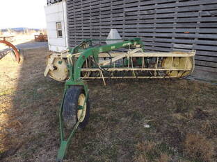 John Deere Buck 650