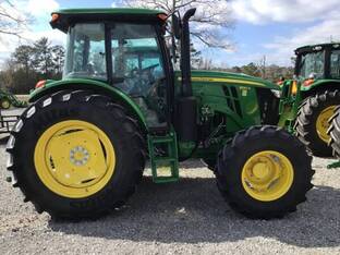 2025 John Deere 6120E