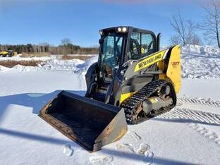2019 New Holland C227
