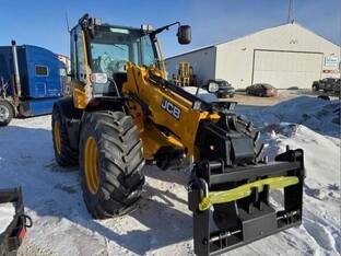 2026 JCB TM320