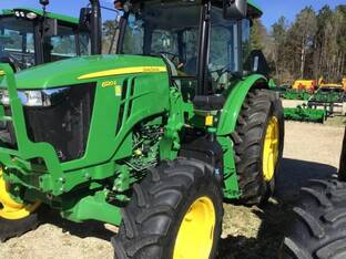 2025 John Deere 6120E
