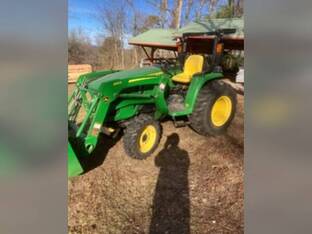 2019 John Deere 3038E