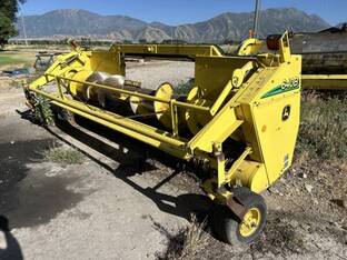 2006 John Deere 640B