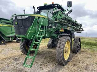2017 John Deere R4038
