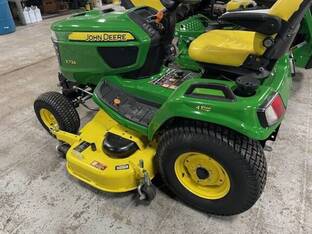 2017 John Deere X734