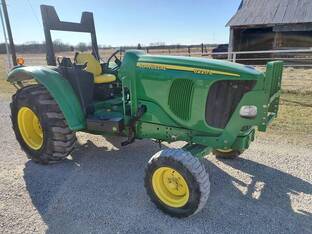 2007 John Deere 6220L
