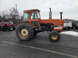 Allis-Chalmers 7020