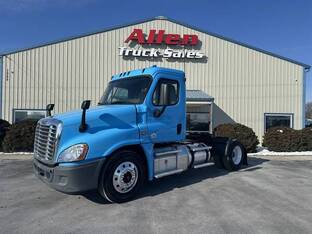 2019 Freightliner Cascadia 125