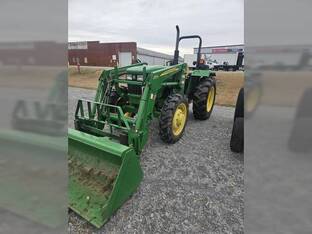 2014 John Deere 5055E