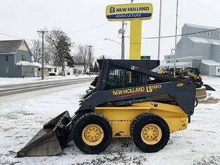 2000 New Holland LS180