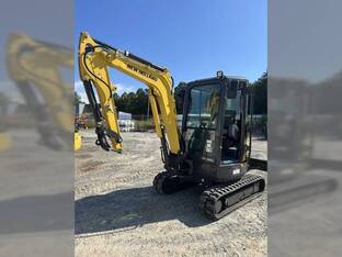2024 New Holland E30C