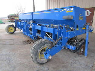 2013 Landoll 5210