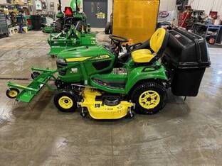 2023 John Deere X754