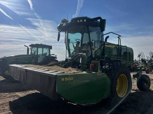 2022 John Deere W235R