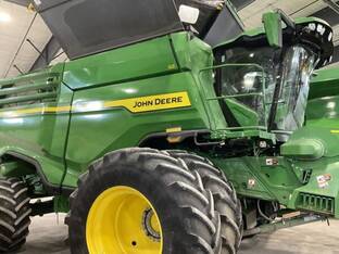 2025 John Deere X9 1100