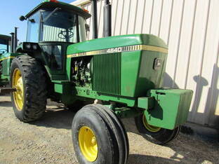John Deere 4640