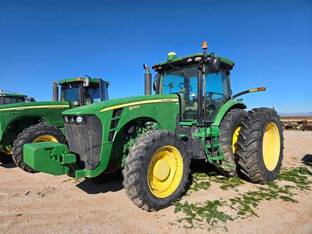 2010 John Deere 8270R
