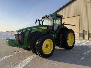2021 John Deere 8R 410