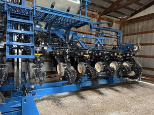 2014 Kinze 3600ASD