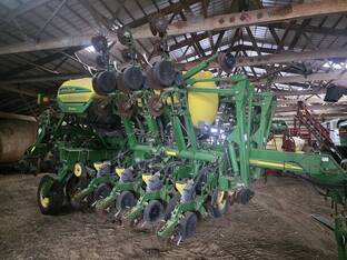 2004 John Deere 1790