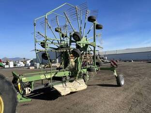 2009 Krone Swadro 900