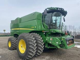 2023 John Deere S780
