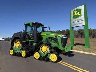 2022 John Deere 8RX 410