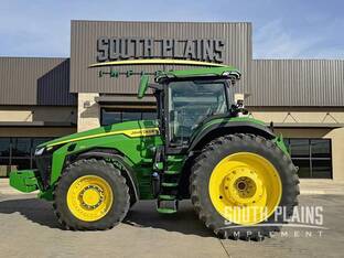 2023 John Deere 8R 310