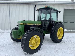1991 John Deere 2755