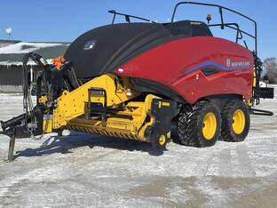 2022 New Holland BIG BALER 340 PLUS