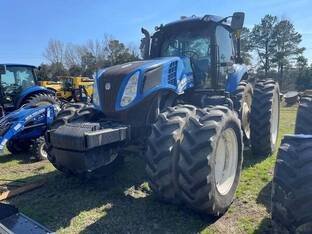 2012 New Holland T8.390