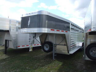 2026 Featherlite 8117