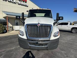 2021 International LT625