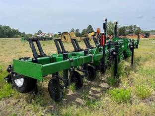 2024 Unverferth ZONEBUILDER 132