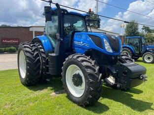 2025 New Holland T7.260