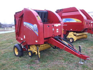 2019 New Holland ROLL-BELT 450 UTILITY