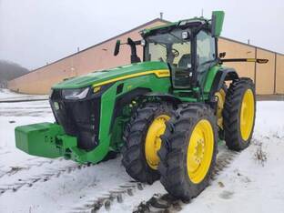 2025 John Deere 8R 370