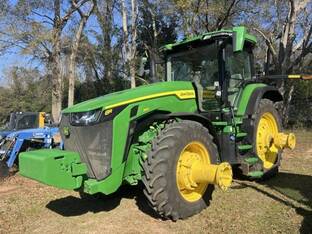 2023 John Deere 8R 340