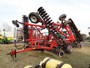 Case IH TRUE TANDEM 335