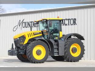 2018 JCB Fastrac 8330