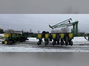 1994 John Deere 7200