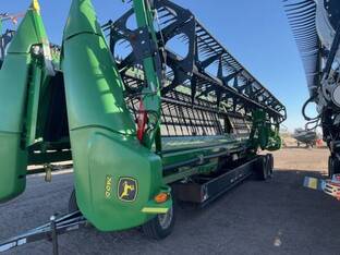 2023 John Deere 740D