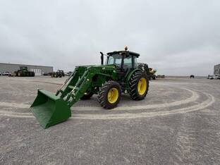 2023 John Deere 6120E