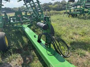 2014 John Deere 2410