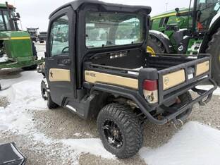 2022 John Deere GATOR XUV 835M