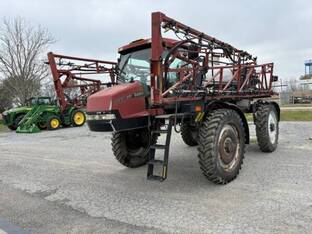 2011 Case IH PATRIOT 3330