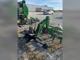 2016 John Deere 260
